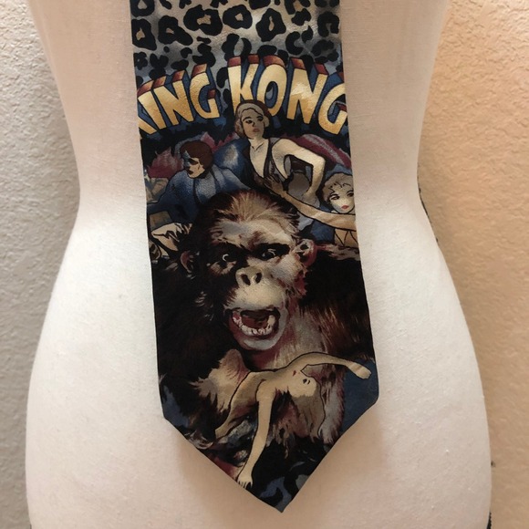 American Film Classics Men's Tie 90s 1992 King Kong (Old Movie) Silk Necktie - Picture 6 of 8